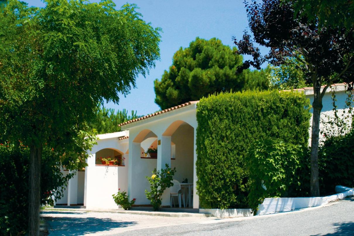 Residence Villaggio Smedile Capo Vaticano Exterior photo