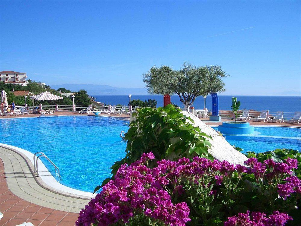 Residence Villaggio Smedile Capo Vaticano Exterior photo